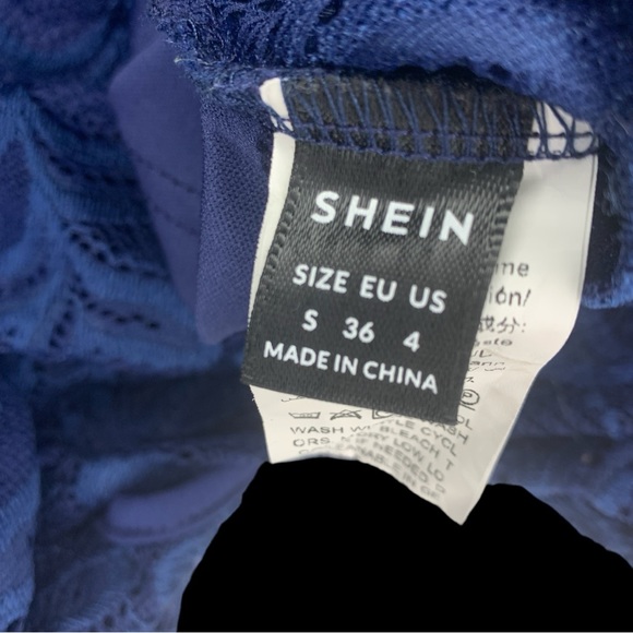 SHEIN Privé Guipure Lace Insert Flounce Sleeve Blouse- Small - Picture 8 of 8